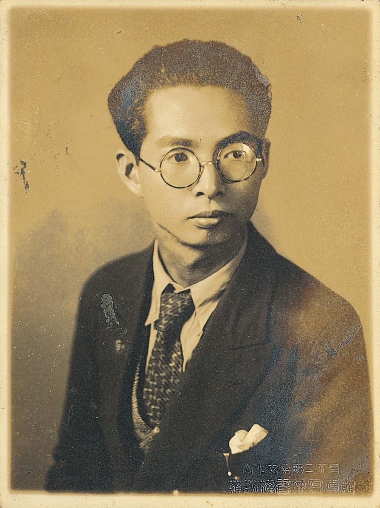 鄧雨賢被譽為台灣歌謠之父、台灣民謠之父。一生創作近百首曲，包括〈望春風〉、〈雨夜花〉、〈四季紅〉等膾炙人口的歌曲。