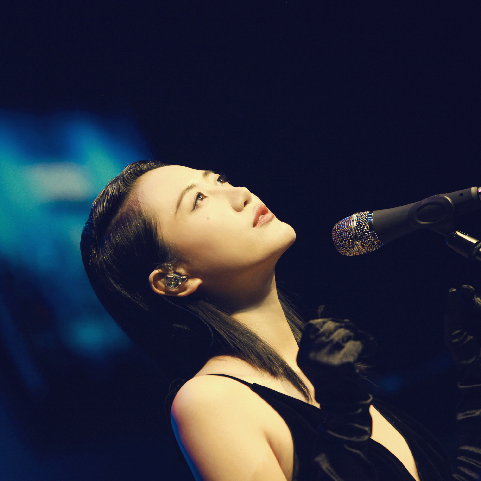 陳粒全新Live 專輯《在蓬萊》in Blue Note Beijing 正式發行- Blow 吹音樂