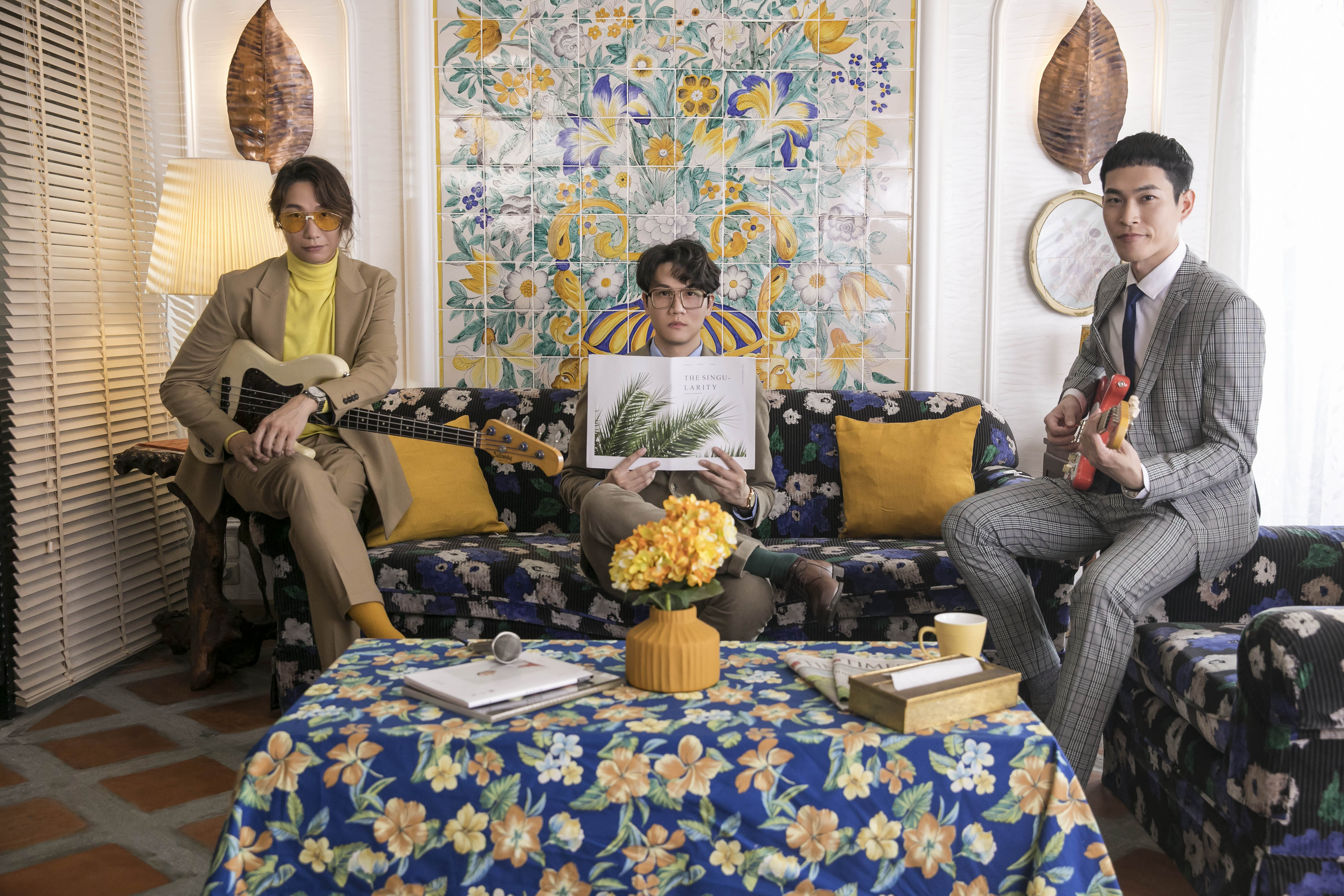 想旅遊想瘋了只好寫歌 宇宙人 明天留給我 Mv團員親自扮演慣老闆和魯蛇員工 Blow 吹音樂