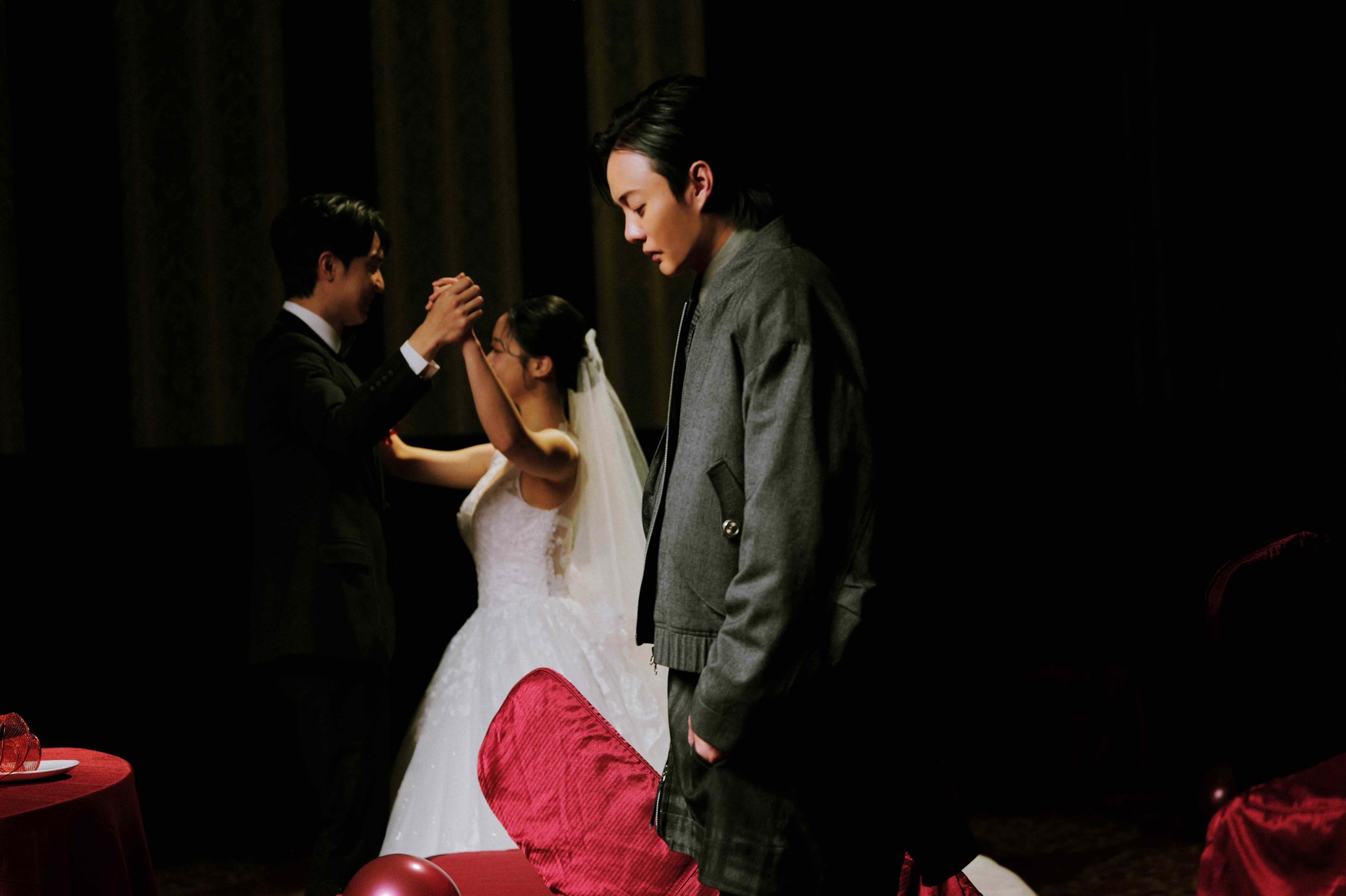 跨越18度音域的男子漢情歌！許富凱新單曲〈講袂出喙的情話〉邀陳建騏操刀